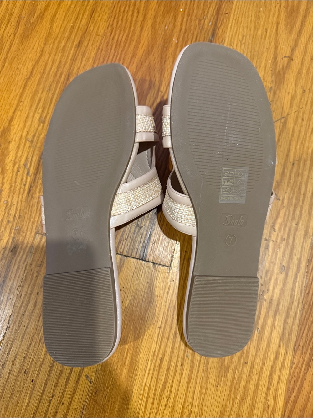 Sandals - Picture 2 of 2